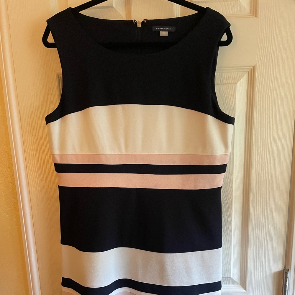 Tommy Hilfiger Elegant Pink Black,and White Color Block Dress